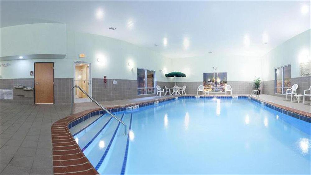 Holiday Inn Express Mineral Wells By Ihg Parkersburg Extérieur photo