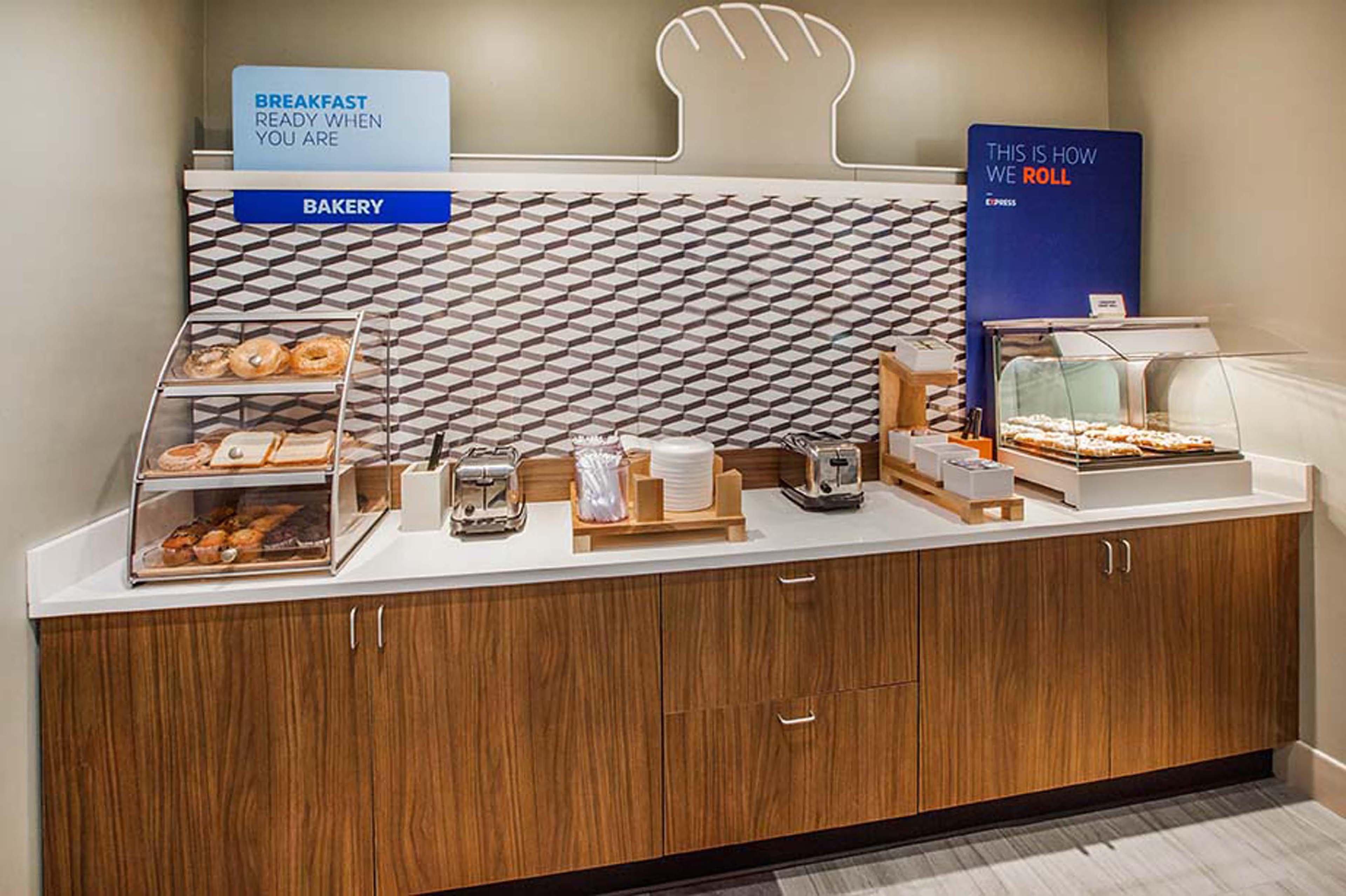 Holiday Inn Express Mineral Wells By Ihg Parkersburg Extérieur photo