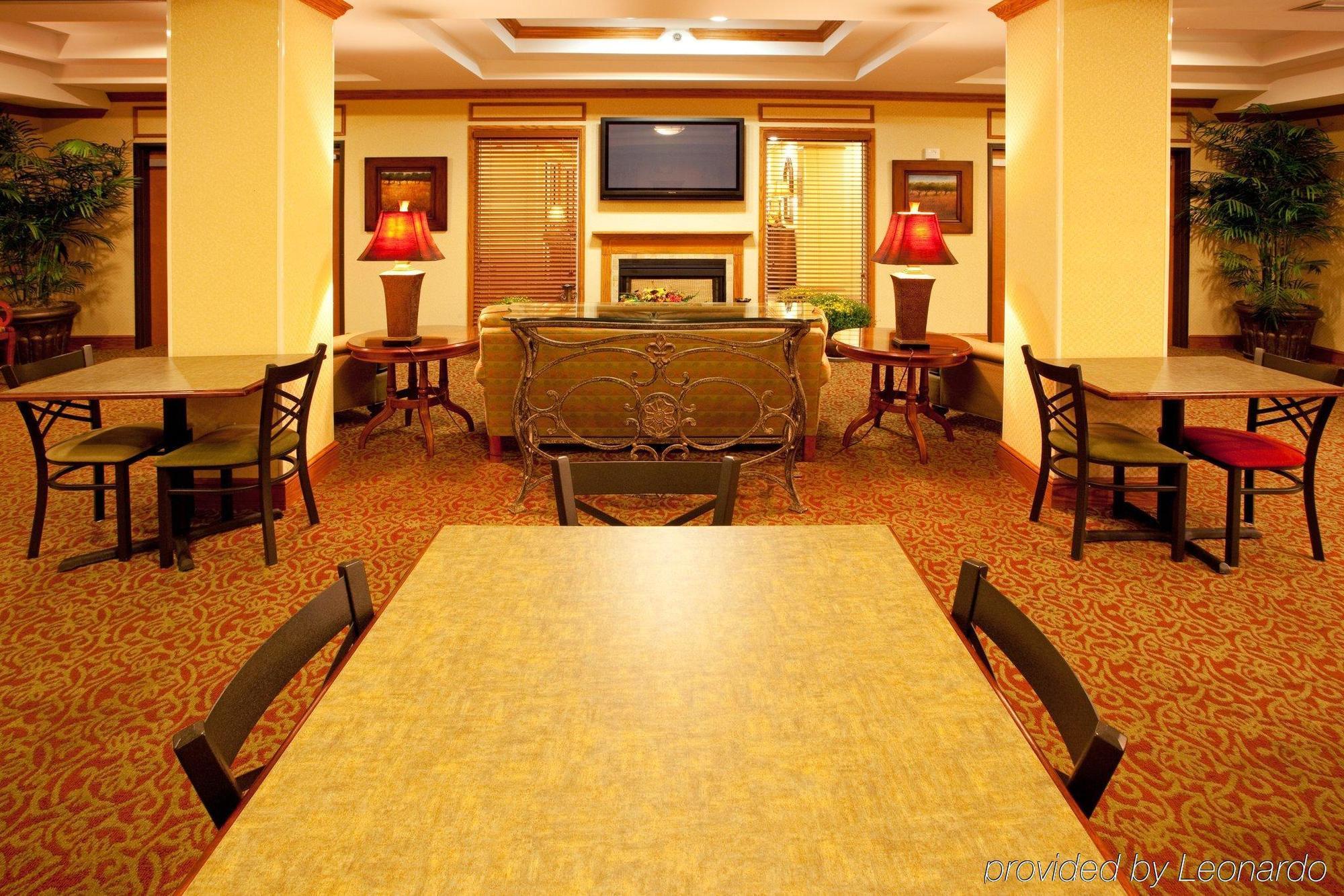Holiday Inn Express Mineral Wells By Ihg Parkersburg Extérieur photo