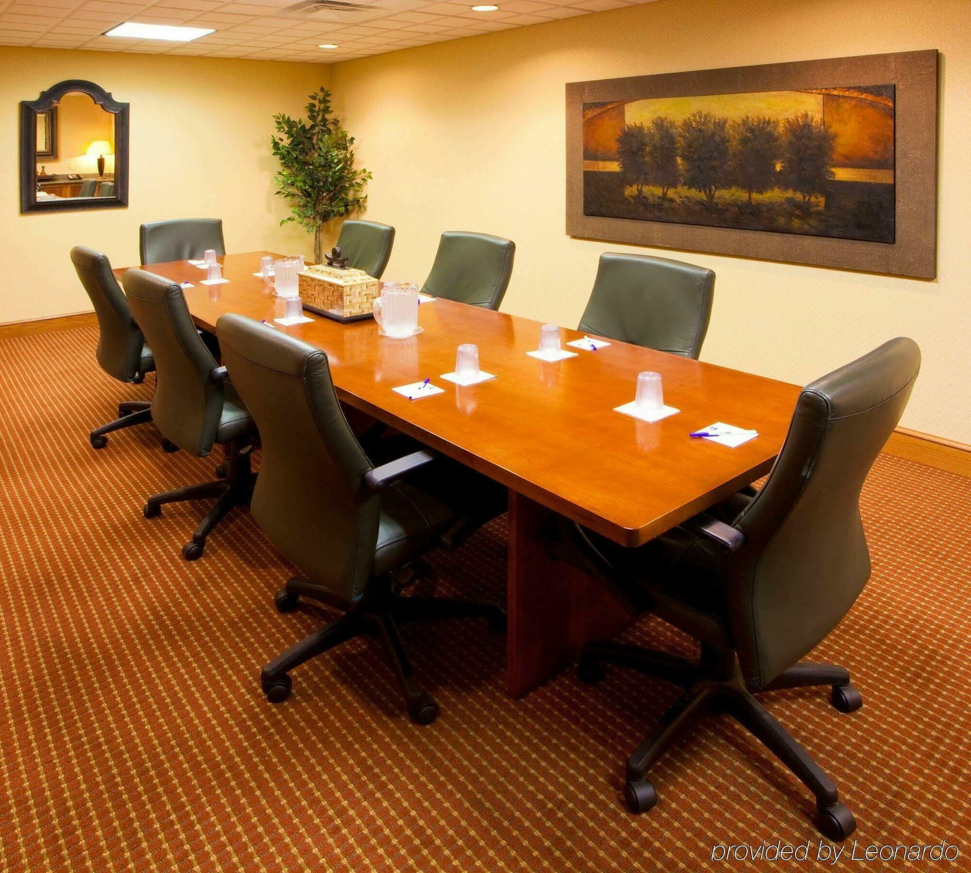 Holiday Inn Express Mineral Wells By Ihg Parkersburg Extérieur photo