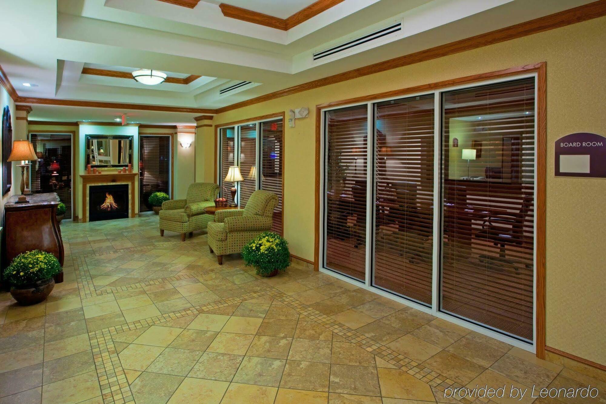 Holiday Inn Express Mineral Wells By Ihg Parkersburg Extérieur photo